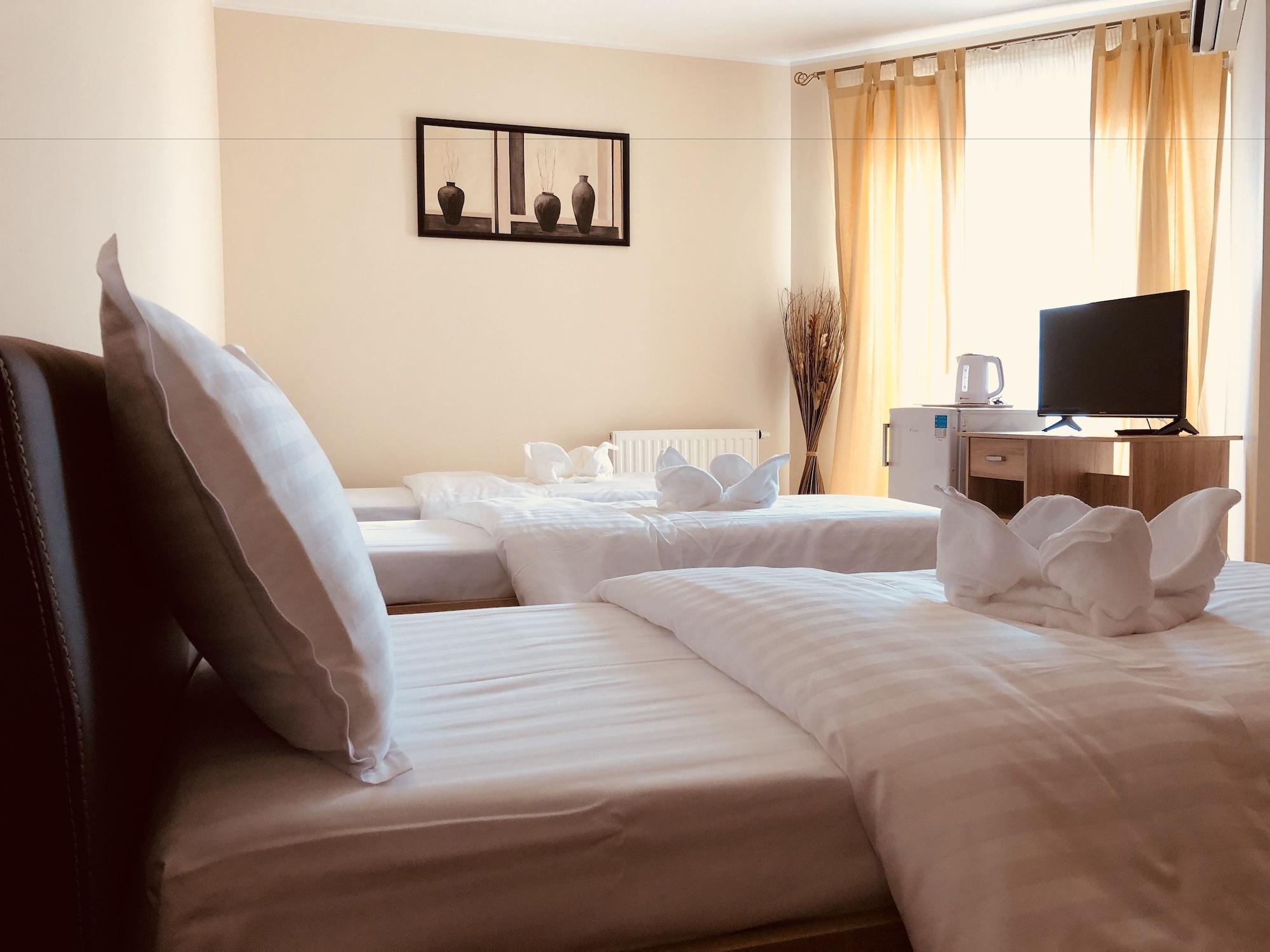 Monte Carlo Palace Rooms Bukares Bagian luar foto