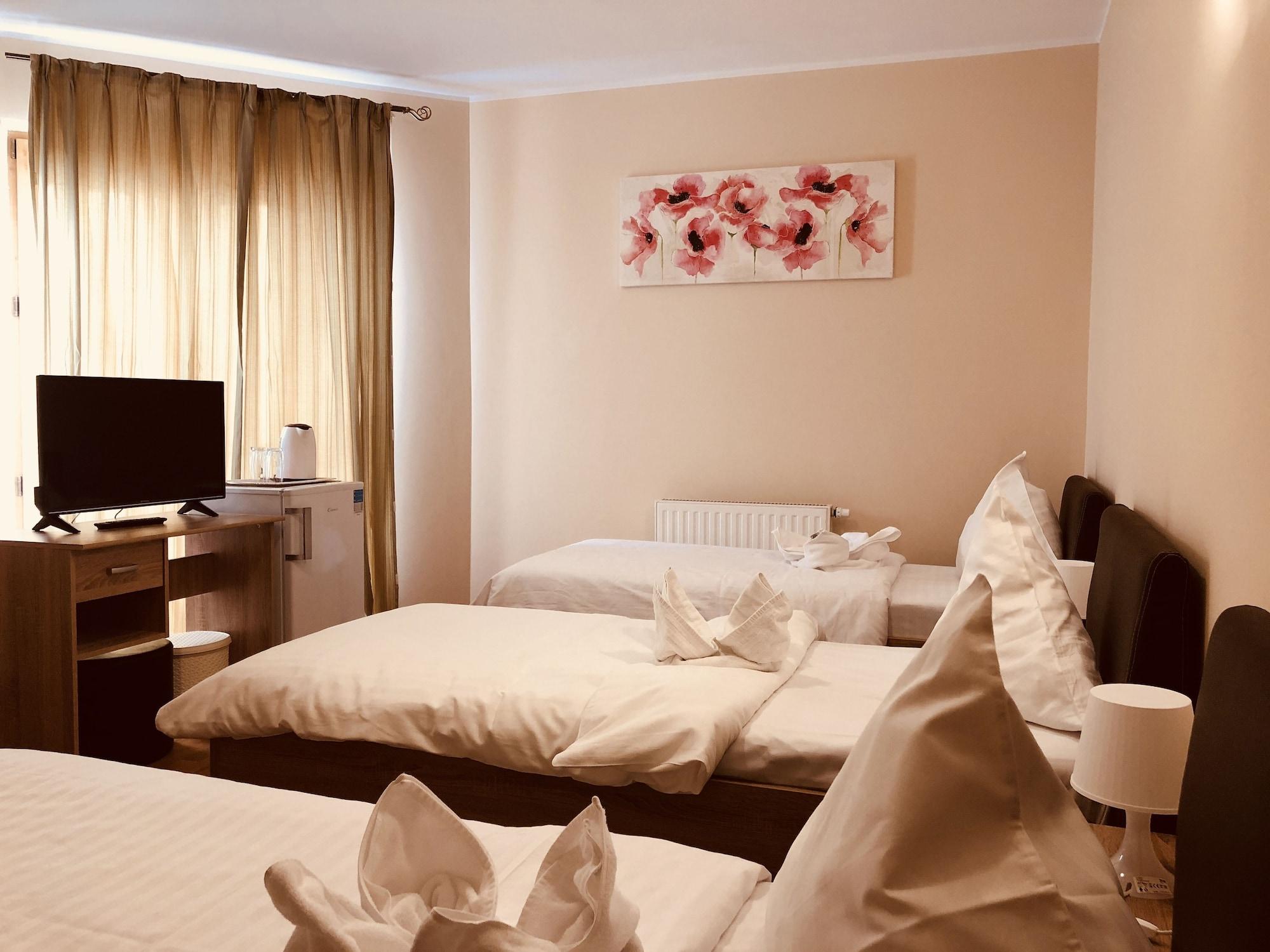 Monte Carlo Palace Rooms Bukares Bagian luar foto
