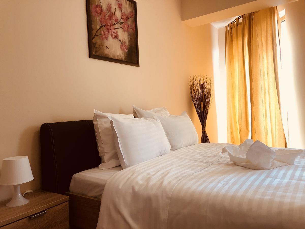 Monte Carlo Palace Rooms Bukares Bagian luar foto