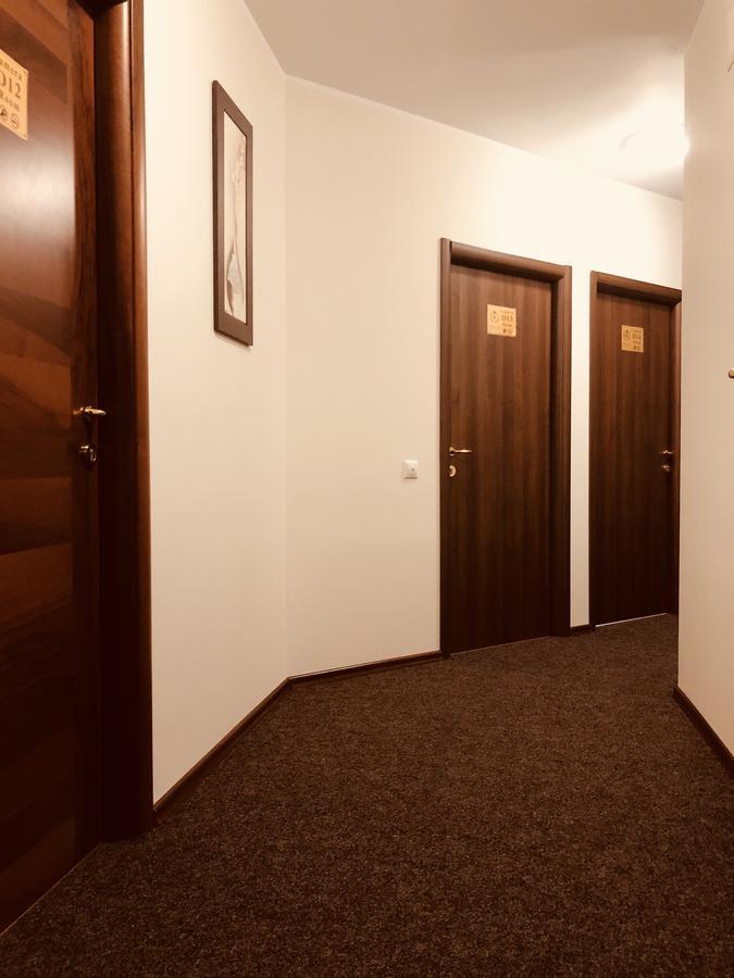 Monte Carlo Palace Rooms Bukares Bagian luar foto