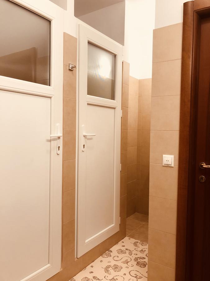 Monte Carlo Palace Rooms Bukares Bagian luar foto