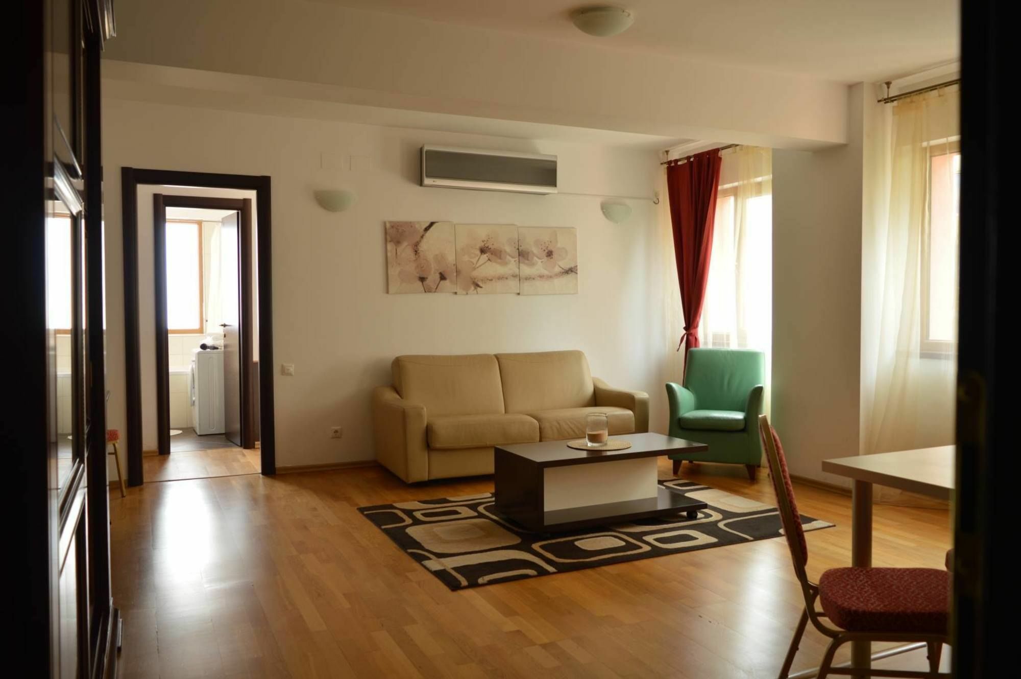 Monte Carlo Palace Rooms Bukares Bagian luar foto